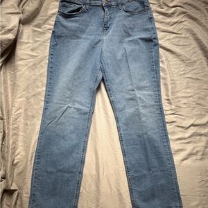 Lee Women’s Straight Leg Denim Jeans Size 12 Medium Light Wash 99% Cotton 30x28